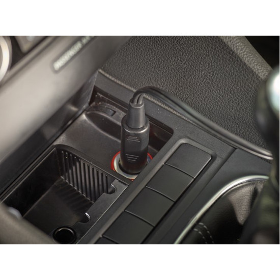 Odkurzacz samochodowy BLACK+DECKER ADV1200-XJ (12W; kolor czerwono-szary)