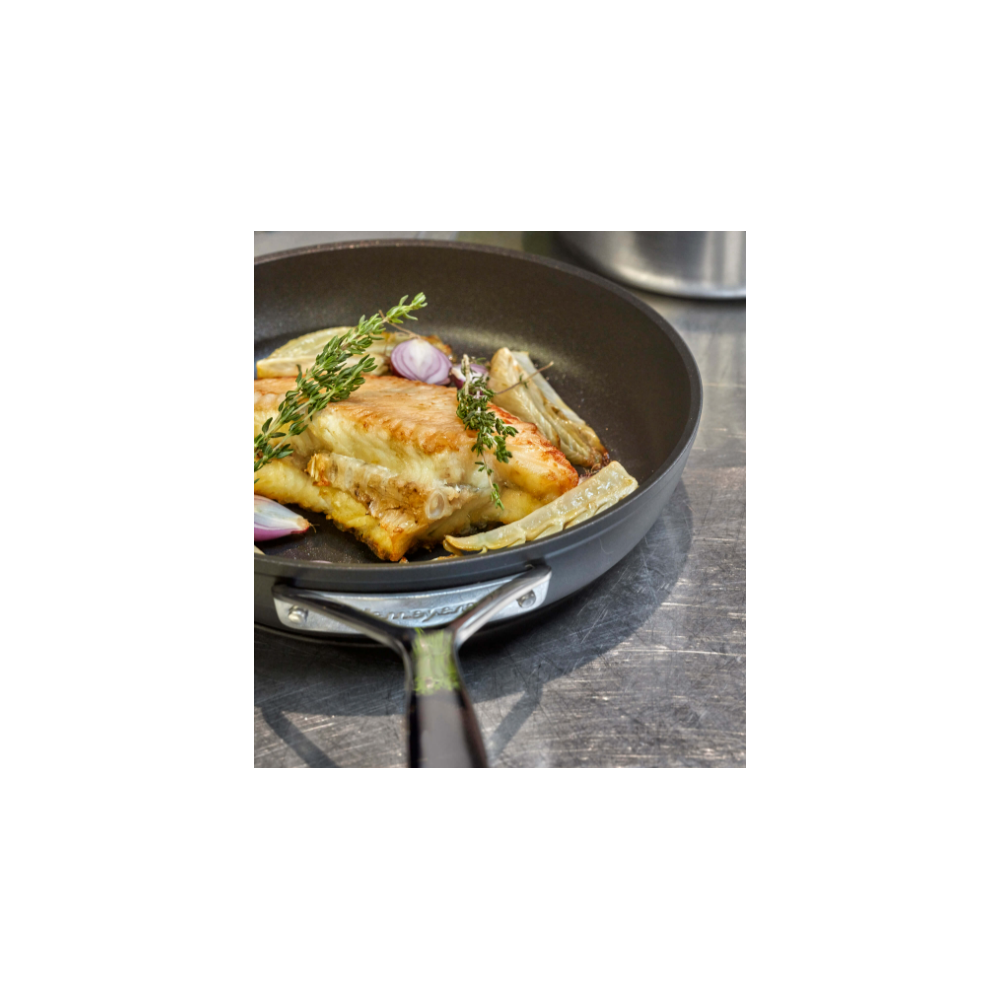 Patelnia tytanowa DEMEYERE Alu Pro 5 40851-032-0 - 32 cm (WYPRZEDAŻ)