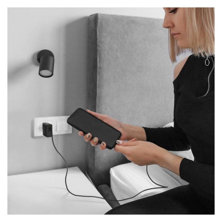 QOLTEC ŁADOWARKA SUPER QUICK PD | 1XUSB-C | 65W | 5-20V | 3-3.25A | CZARNA