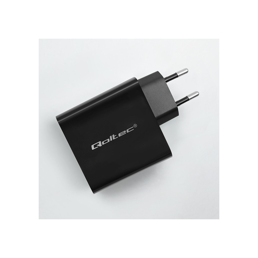 QOLTEC ŁADOWARKA SUPER QUICK PD | 1XUSB-C | 65W | 5-20V | 3-3.25A | CZARNA